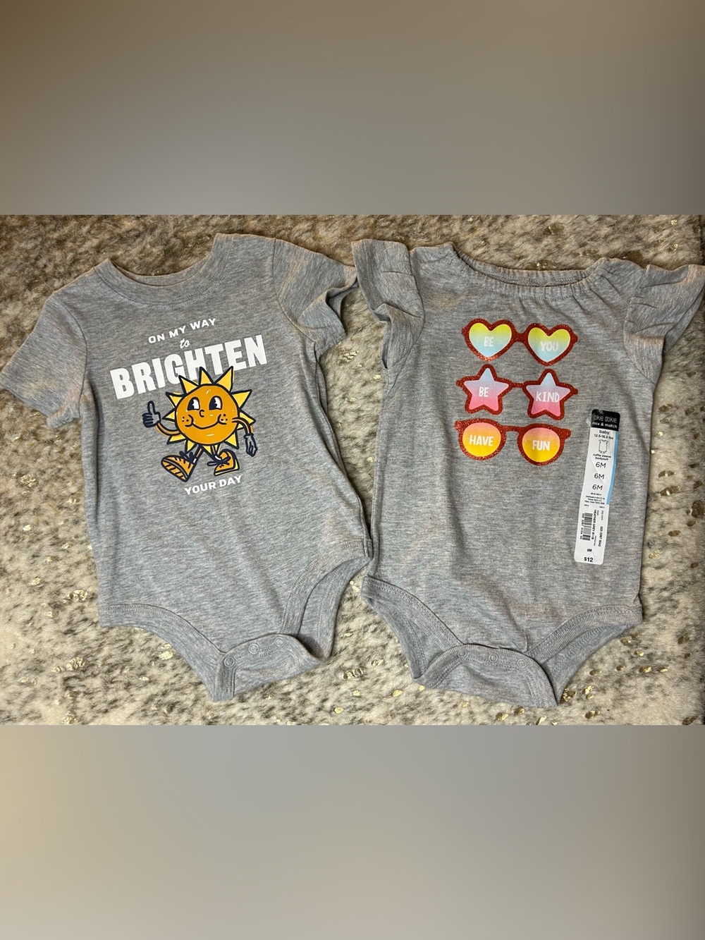 5 for $25🔥Okie Dokie Set of 2 Grey Bodysuits Baby Girl Size 6 Months